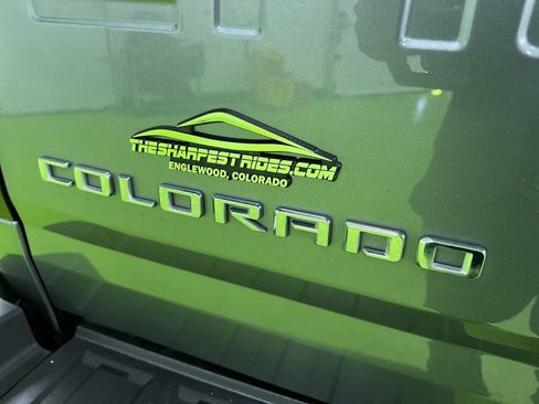 Used 2022 Chevrolet Colorado W/T AWD/4WD image 12