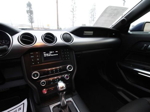 Used 2019 Ford Mustang GT image 27