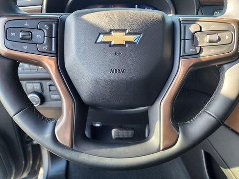 Used 2023 Chevrolet Tahoe High Country image 30