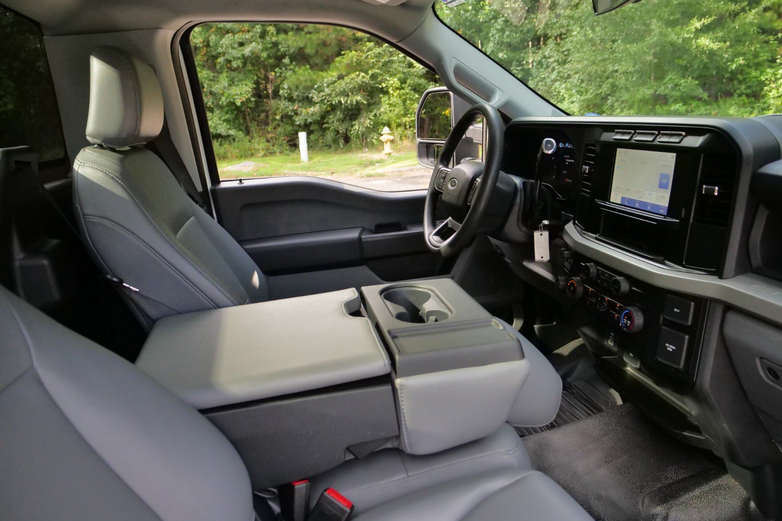 Used 2023 Ford F350 XL w/ 360-Degree Camera Package AWD/4WD image 29