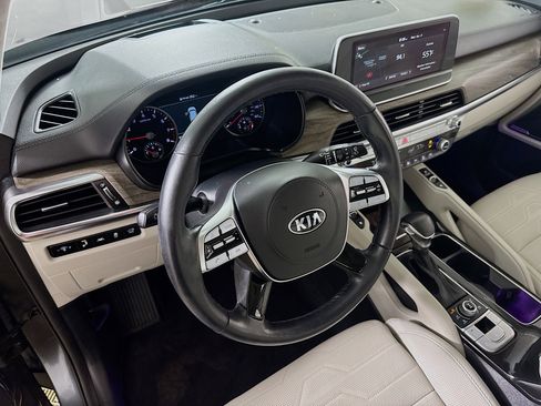 Used 2021 Kia Telluride SX w/ SX Prestige Package image 22
