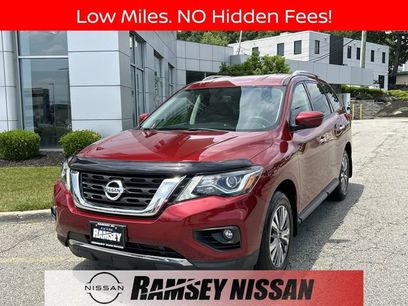 Used 2019 Nissan Pathfinder SV