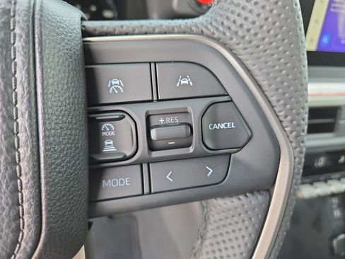 New 2026 Toyota Tacoma TRD Off-Road AWD/4WD image 17