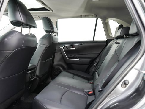 Used 2025 Toyota RAV4 XLE Premium w/ Weather Package AWD/4WD image 15