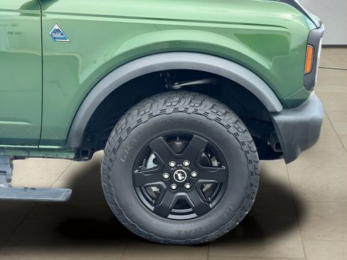 Used 2023 Ford Bronco Black Diamond AWD/4WD image 37