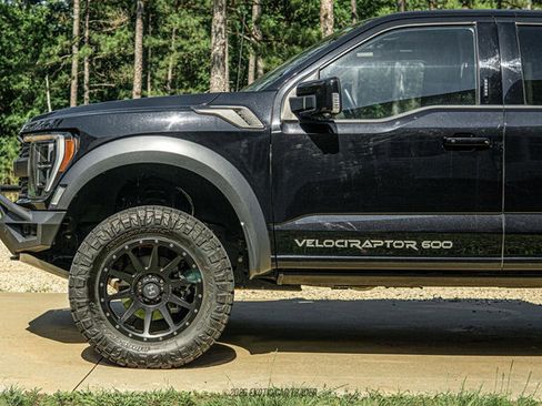 Used 2022 Ford F150 Raptor w/ Equipment Group 801A High AWD/4WD image 4