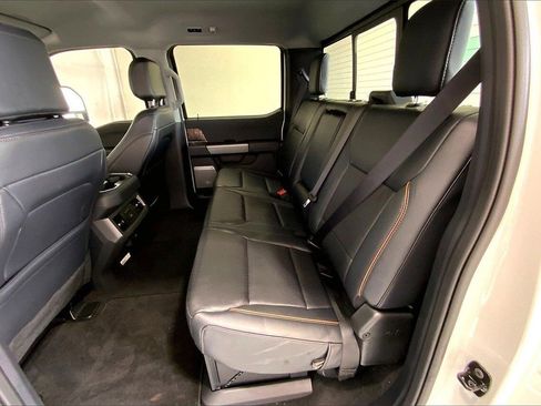 Used 2026 Ford F250 Lariat w/ Chrome Package image 24