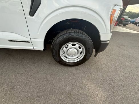 Used 2022 Ford F150 XL image 15