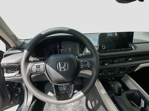 New 2025 Honda Accord SE image 8