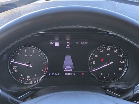 Used 2023 Buick Envision Avenir image 27