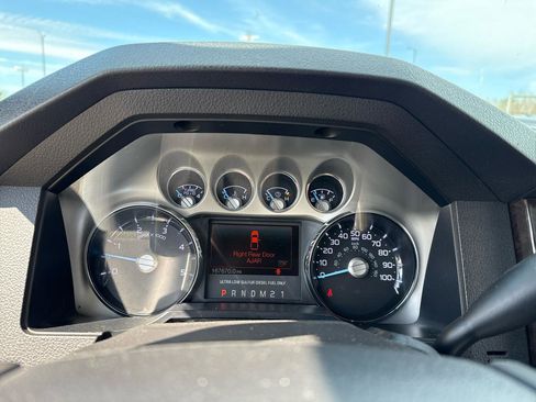 Used 2016 Ford F350 Platinum w/ Snow Plow Prep Package AWD/4WD image 13