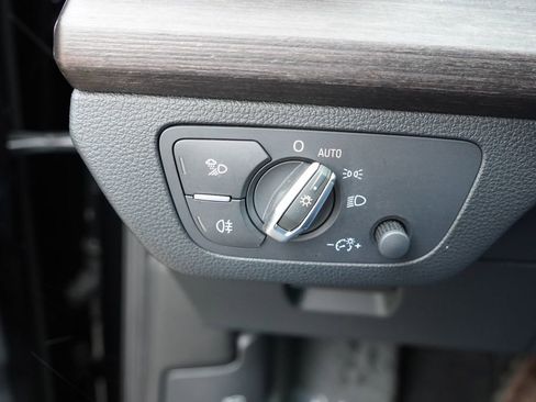 Used 2024 Audi Q5 2.0T Premium Plus image 25