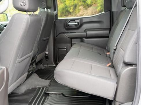 Used 2024 Chevrolet Silverado 1500 Custom Trail Boss image 10