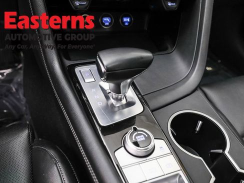 Used 2023 Genesis G70 2.0T image 13