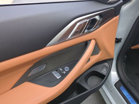 Used 2026 BMW 430i Coupe w/ M Sport Package image 14