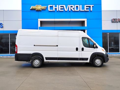 Used 2023 RAM ProMaster 3500 w/ Convenience Group image 20