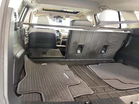 Used 2022 Subaru Crosstrek 2.5i Limited w/ Moonroof Package 2 image 18