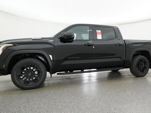 New 2026 Toyota Tundra Limited AWD/4WD image 21