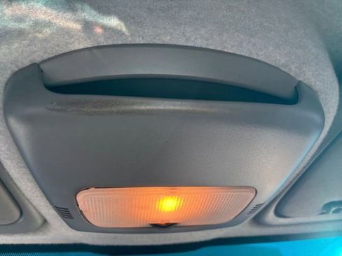 Used 2013 Mercedes-Benz Sprinter 2500 image 31