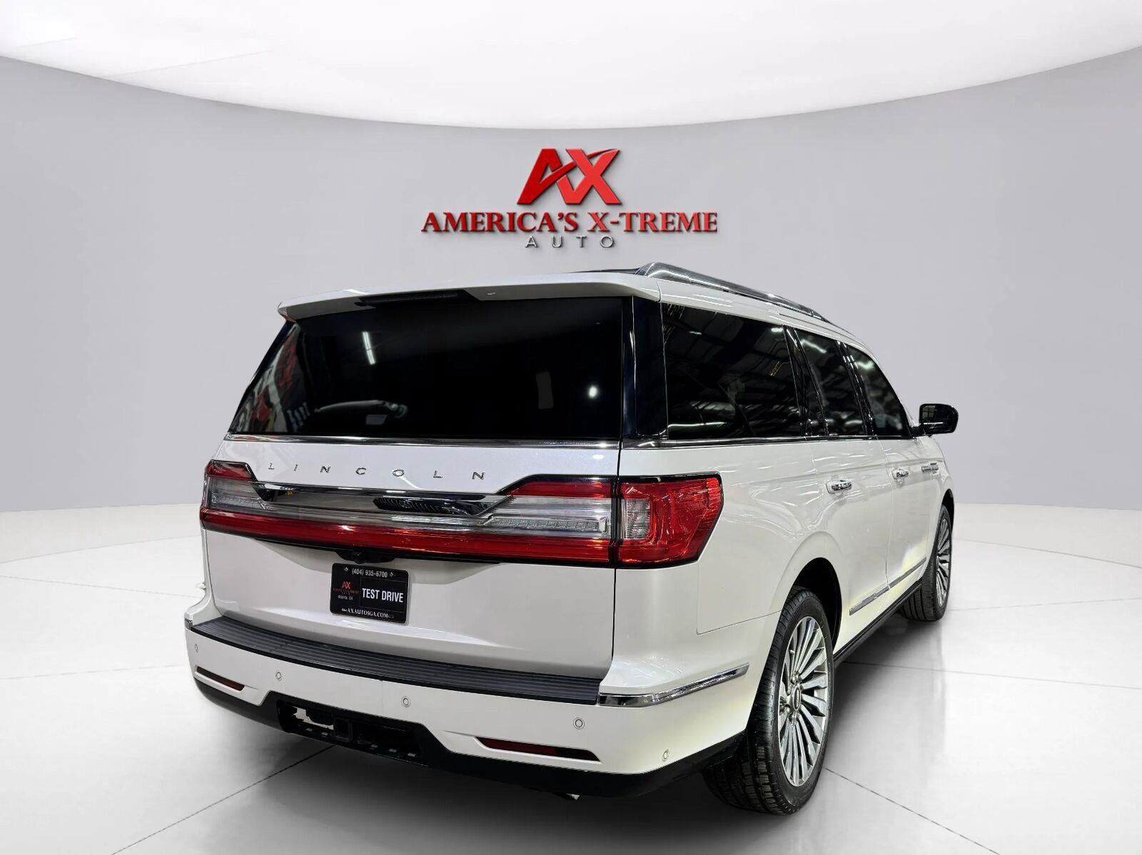 Used 2018 Lincoln Navigator Reserve w/ Technology Package AWD/4WD image 7