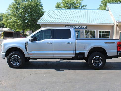 Used 2024 Ford F350 Platinum w/ Tremor Off-Road Package AWD/4WD image 2