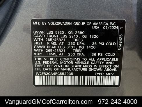 Used 2024 Volkswagen Atlas SEL Premium R-Line AWD/4WD image 38