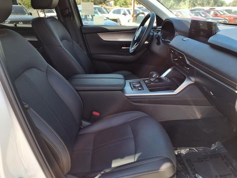 Certified 2025 MAZDA CX-90 3.3 Turbo w/ Preferred Package image 26