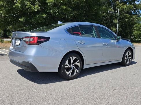 Used 2022 Subaru Legacy Premium image 10