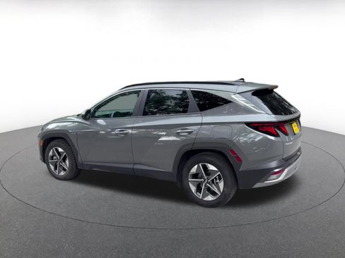 Used 2025 Hyundai Tucson SEL FWD image 10