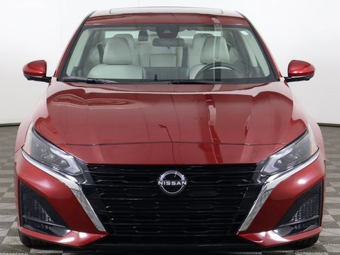 Used 2024 Nissan Altima 2.5 SL image 12