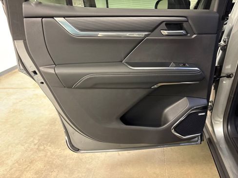 New 2026 GMC Acadia Elevation w/ Black Edition image 28