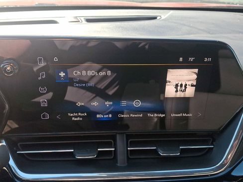 Used 2024 Chevrolet Trax RS w/ Driver Confidence Package image 17