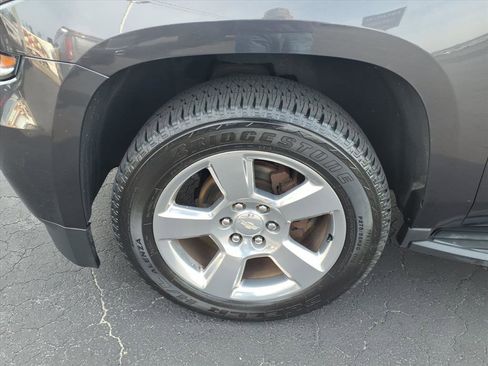 Used 2017 Chevrolet Tahoe LT image 5