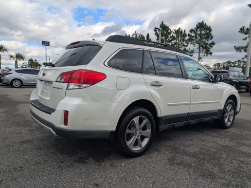 Used 2014 Subaru Outback 2.5i Limited image 4