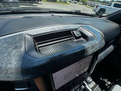 Used 2022 RAM 1500 Big Horn AWD/4WD image 27