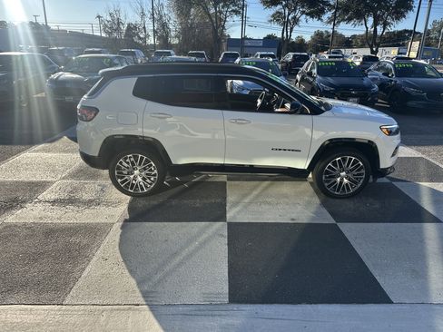 Used 2023 Jeep Compass Limited w/ Elite Group image 3
