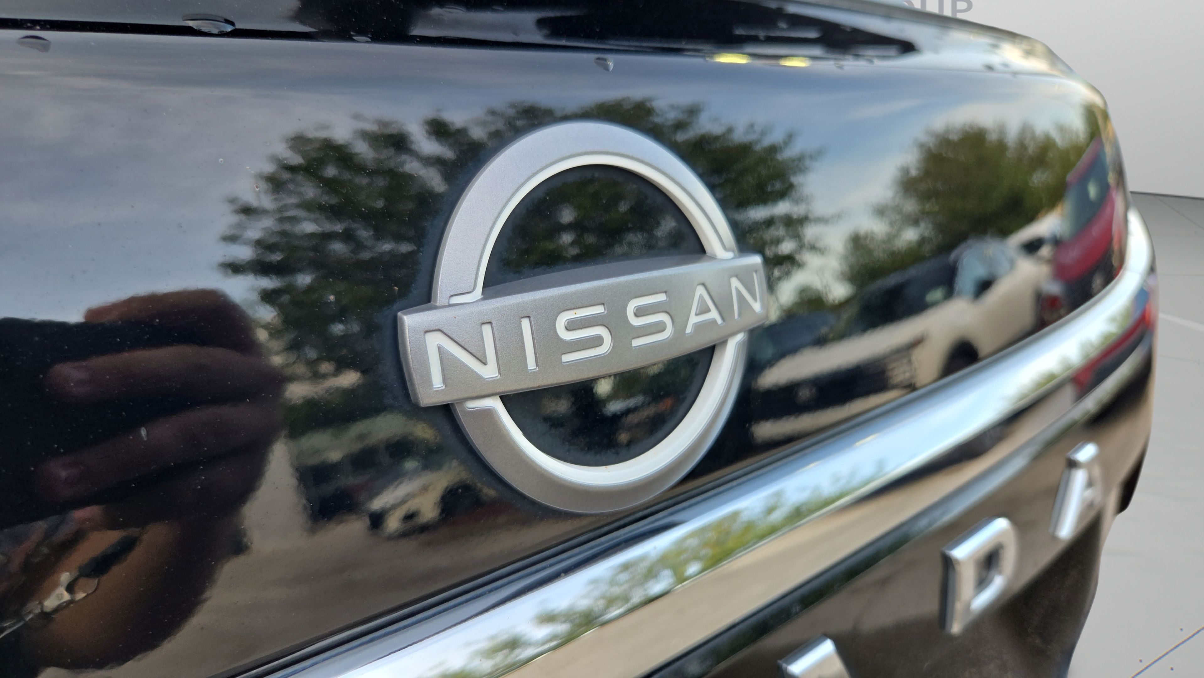 Used 2023 Nissan Armada SL w/ Cargo Package RWD image 33