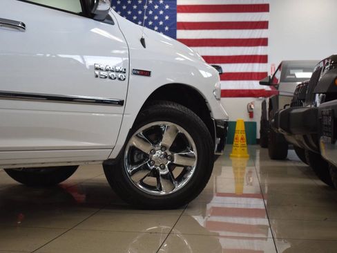 Used 2018 RAM 1500 Big Horn RWD image 22