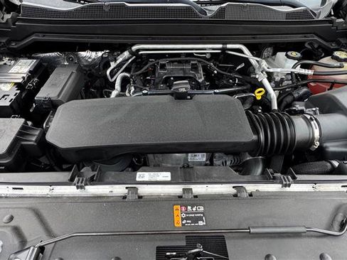 Used 2023 Chevrolet Colorado W/T RWD image 31