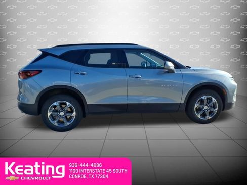 Used 2023 Chevrolet Blazer LT w/ Convenience Package FWD image 4