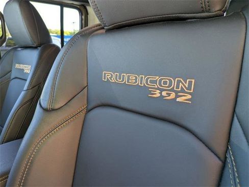 Certified 2025 Jeep Wrangler Unlimited Rubicon 392 AWD/4WD image 23