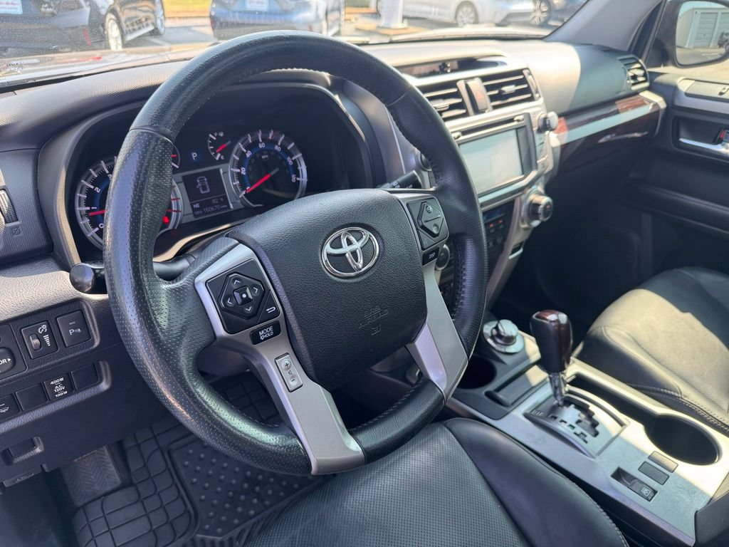 Used 2018 Toyota 4Runner Limited AWD/4WD image 15