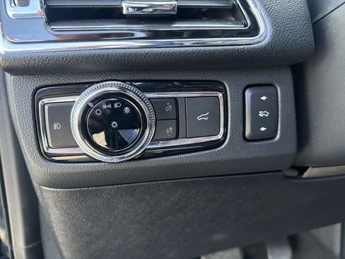 Used 2019 Lincoln Navigator Reserve AWD/4WD image 31