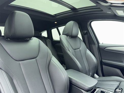 Used 2022 BMW X4 xDrive30i image 47