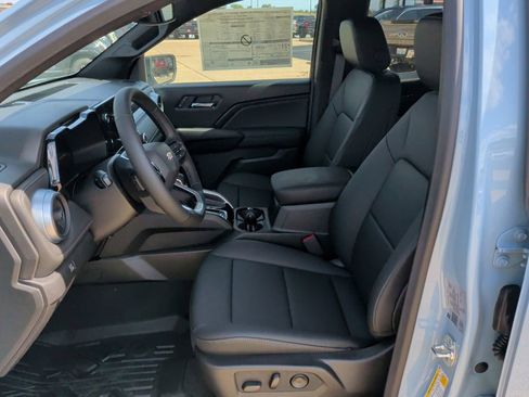 New 2026 Chevrolet Colorado LT w/ LT Convenience Package image 12