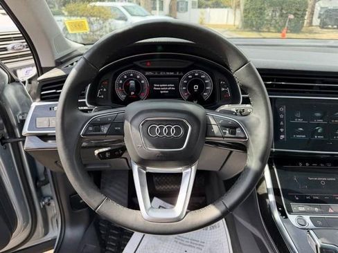 Used 2023 Audi Q7 2.0T Premium Plus w/ Premium Plus Package AWD/4WD image 29