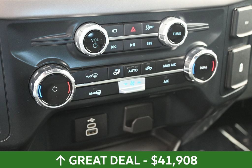 Used 2025 Ford F150 XLT w/ Equipment Group 301A Standard AWD/4WD image 27