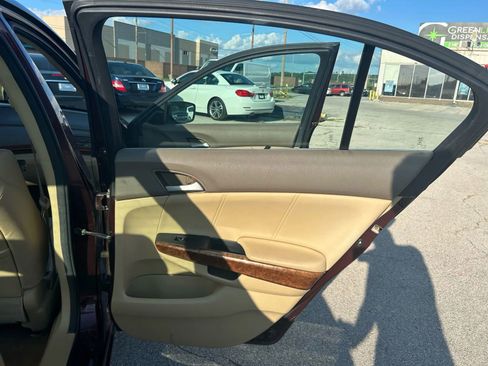 Used 2010 Honda Accord EX-L image 13