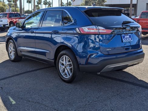 Certified 2024 Ford Edge SEL image 4