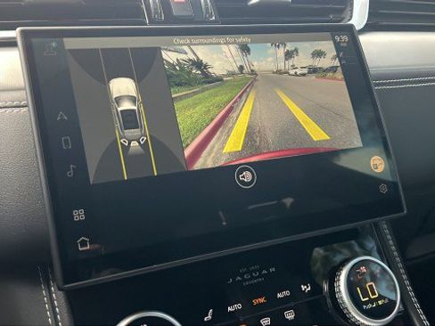 Used 2025 Jaguar F-PACE R-Dynamic S image 14